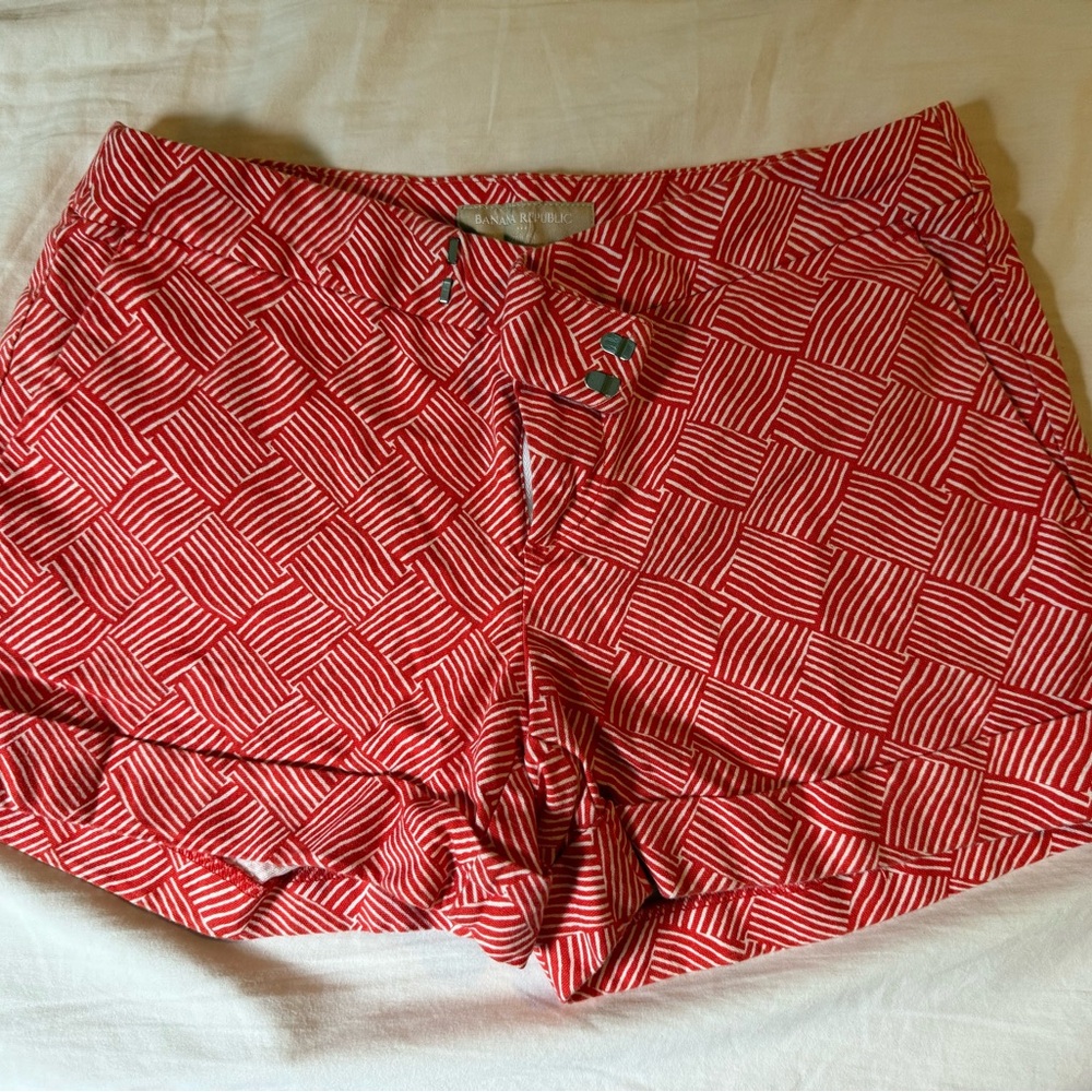 Banana Republic Red Geometric High Waist Shorts